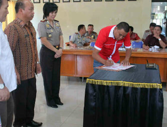 Polres Minahasa Canangkan Zona Integritas Anti KKN
